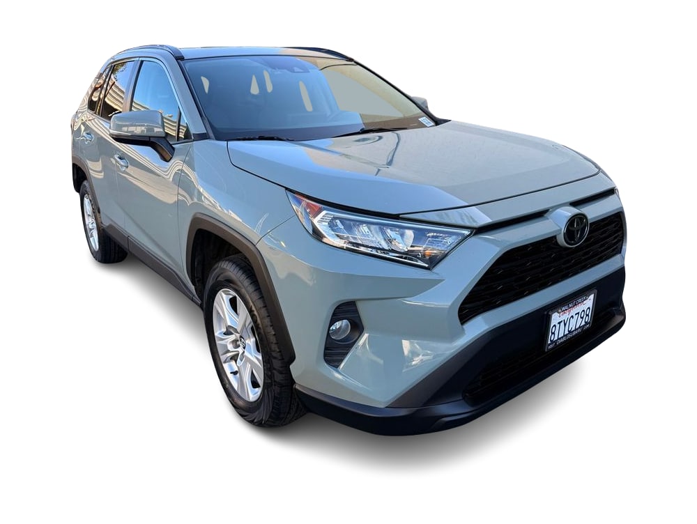 Thumbnail: 2021 Toyota RAV4 - 21