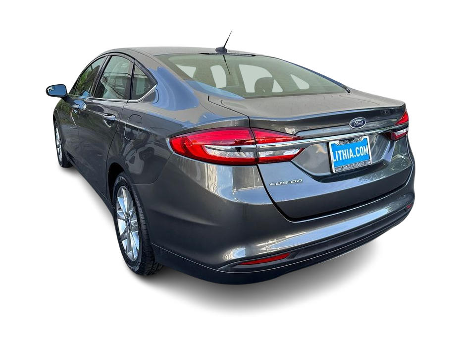Thumbnail: 2017 Ford Fusion - 4
