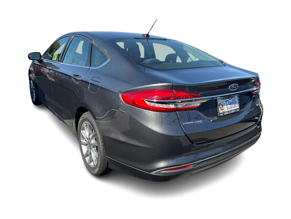 Thumbnail: 2017 Ford Fusion - 4
