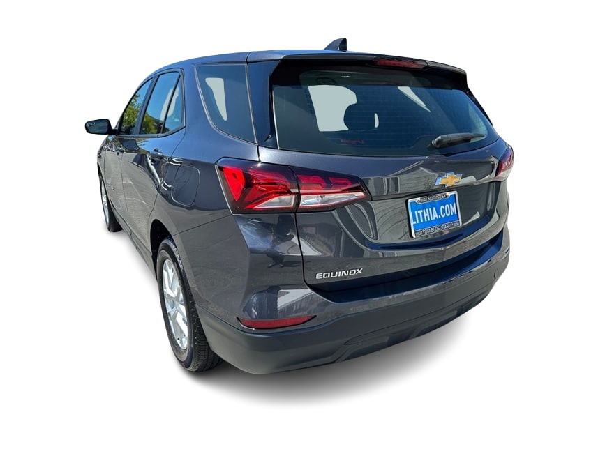 Thumbnail: 2022 Chevrolet Equinox - 4