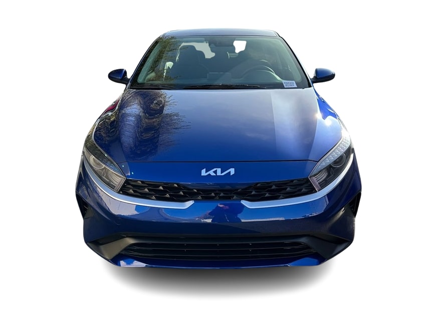 Thumbnail: 2023 Kia Forte - 5