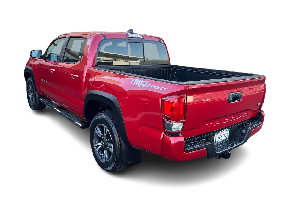 Thumbnail: 2017 Toyota Tacoma - 19