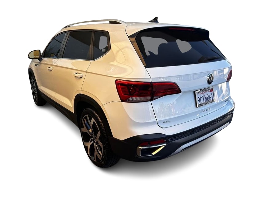Thumbnail: 2022 Volkswagen Taos - 4
