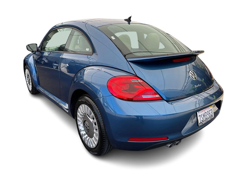 Thumbnail: 2016 Volkswagen Beetle - 4