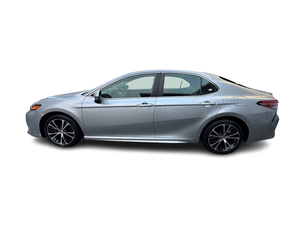 Thumbnail: 2019 Toyota Camry - 3