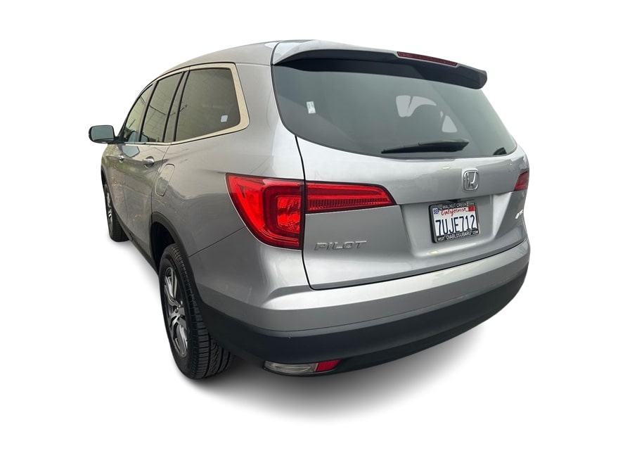 Thumbnail: 2016 Honda Pilot - 4