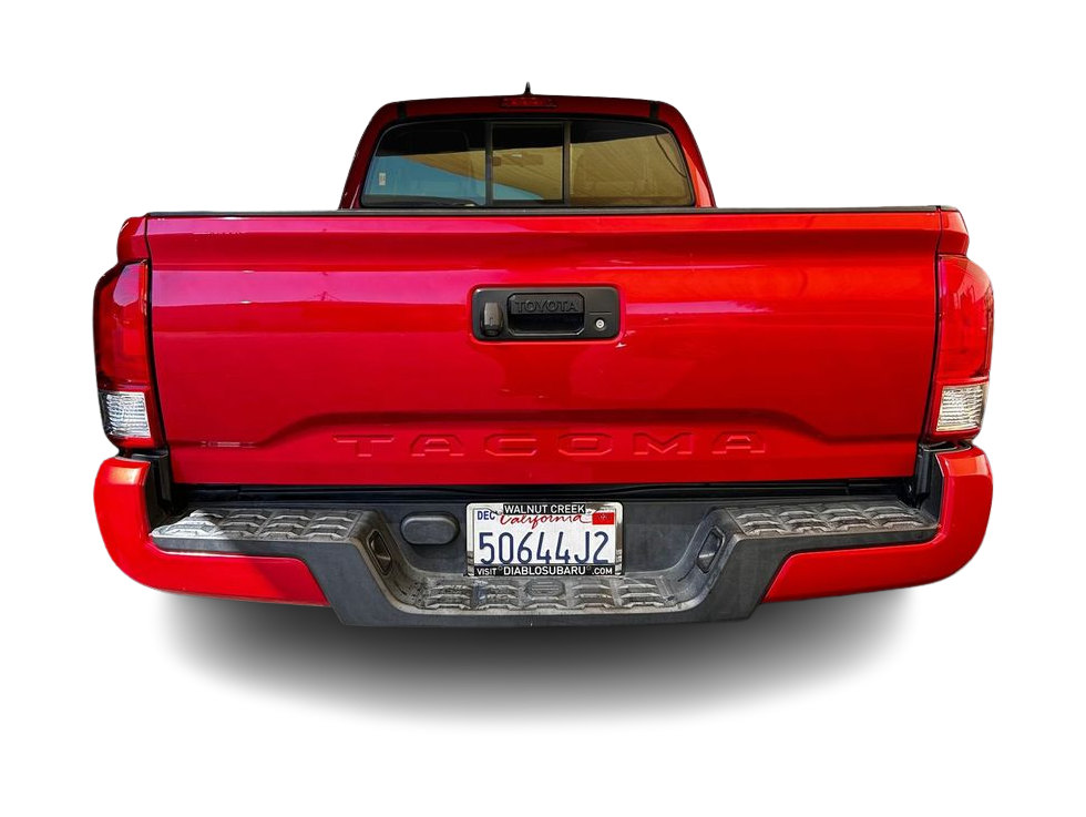 Thumbnail: 2017 Toyota Tacoma - 5