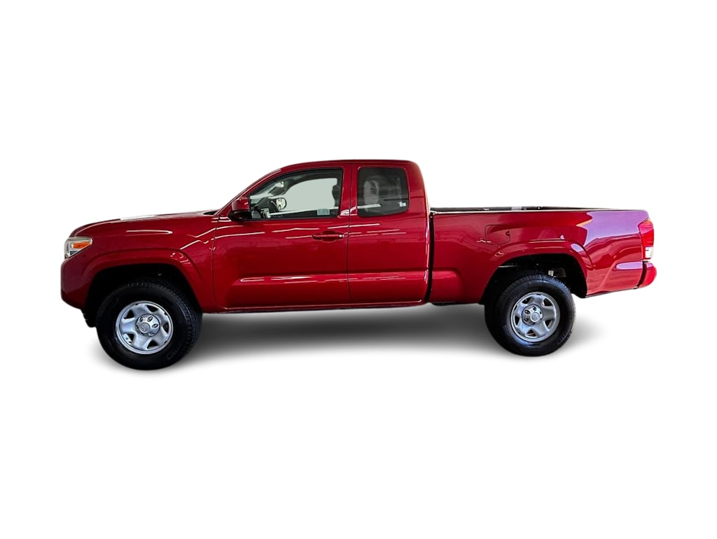 Thumbnail: 2017 Toyota Tacoma - 3