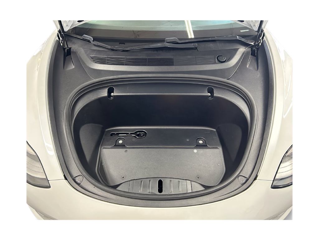 Thumbnail: 2020 Tesla Model 3 - 15
