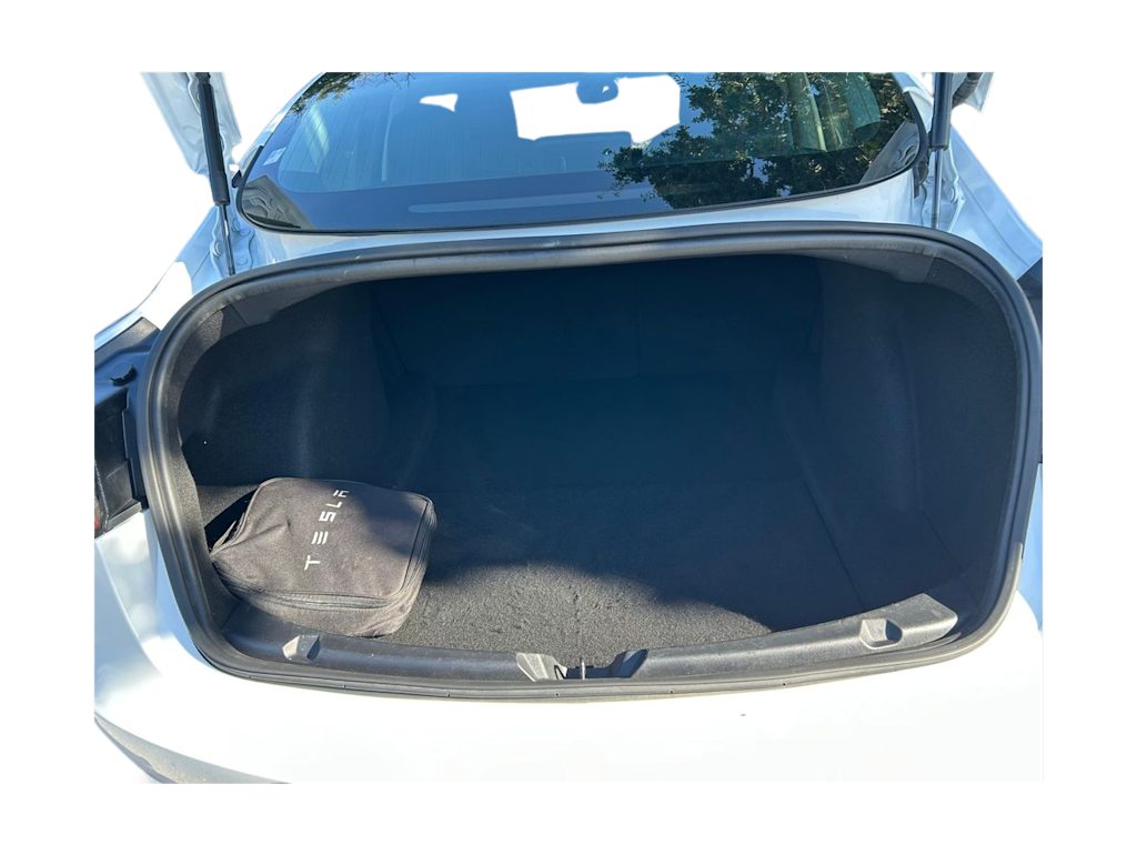 Thumbnail: 2018 Tesla Model 3 - 14