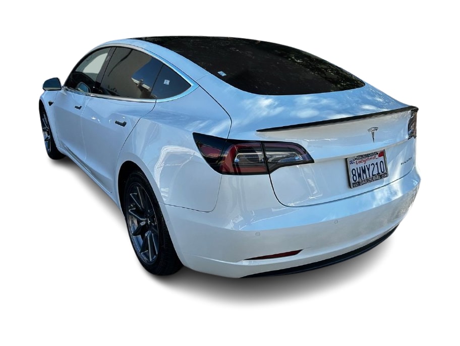 Thumbnail: 2020 Tesla Model 3 - 4