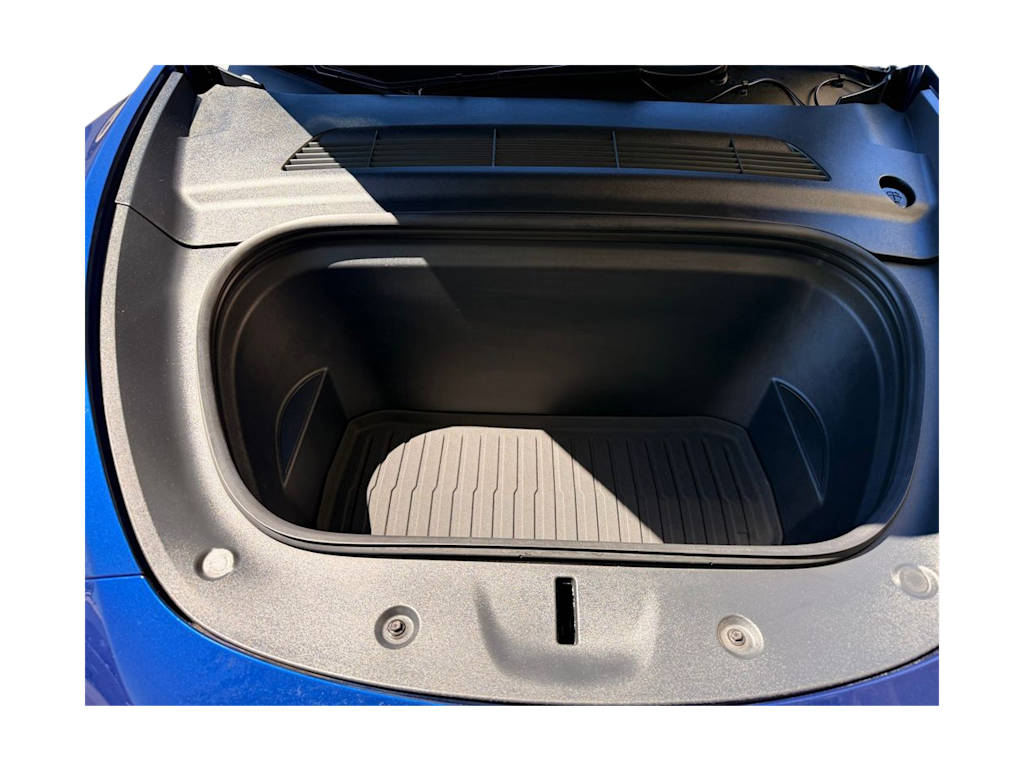 Thumbnail: 2020 Tesla Model Y - 15