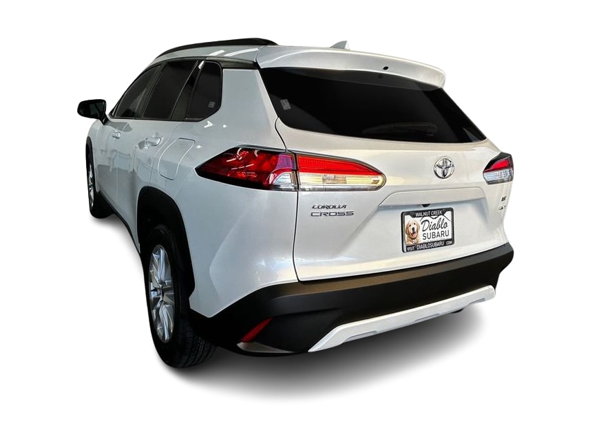 Thumbnail: 2024 Toyota Corolla Cross - 4