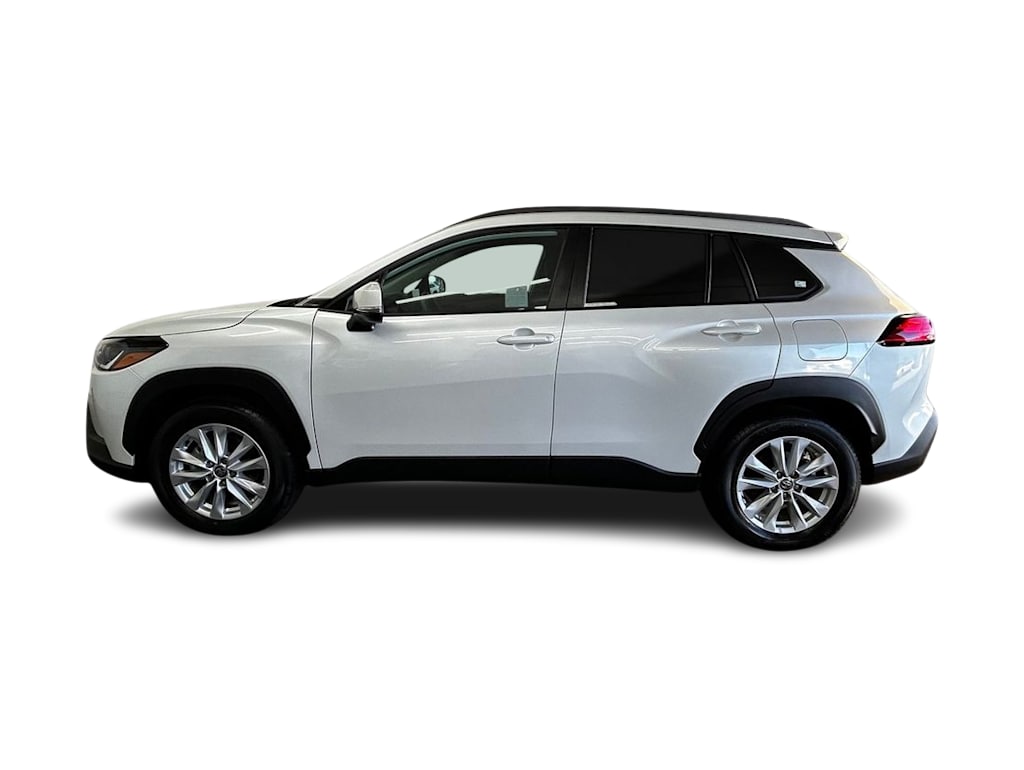 Thumbnail: 2024 Toyota Corolla Cross - 3