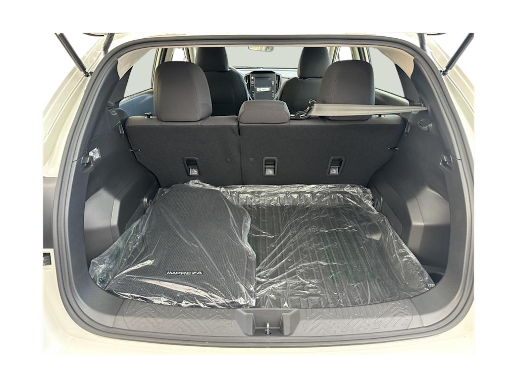 Thumbnail: 2025 Subaru Impreza - 16