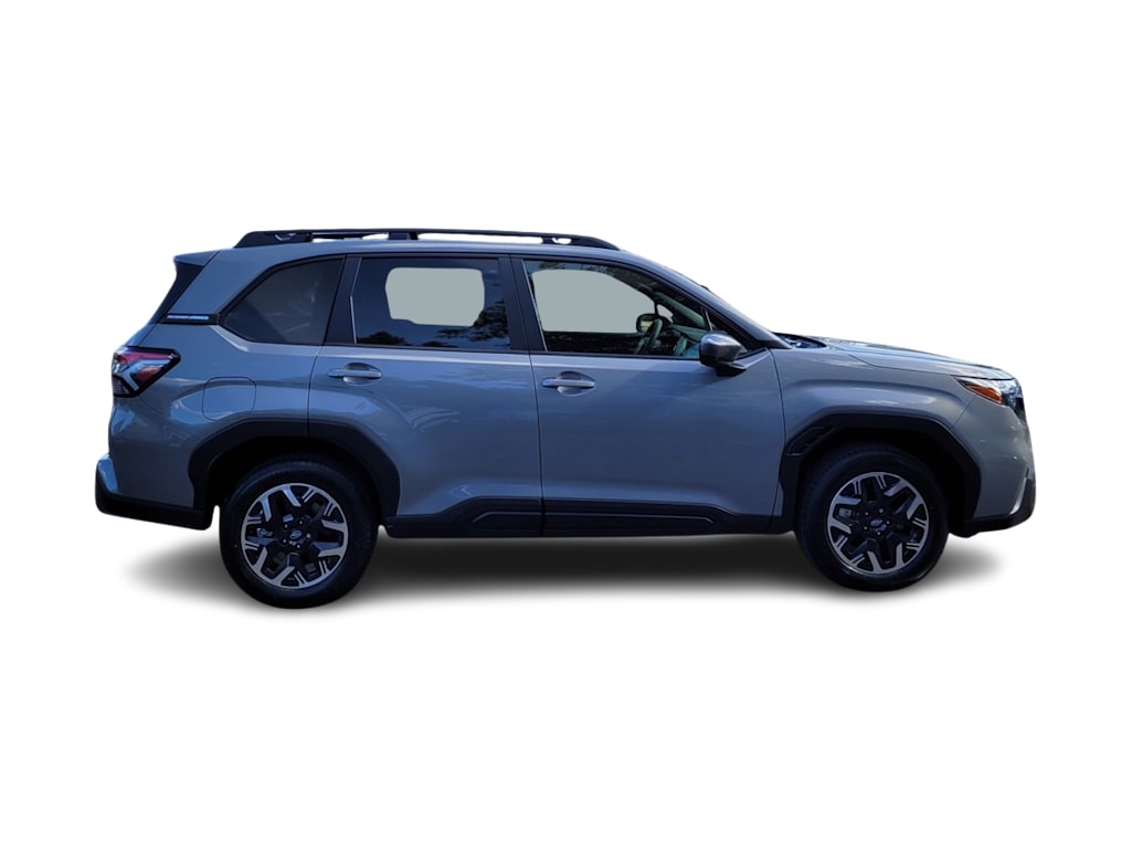 2025 Subaru Forester Premium 16