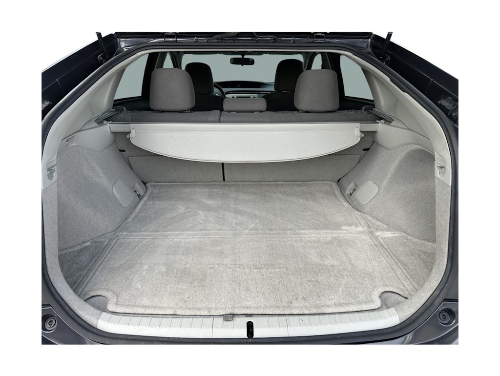 Thumbnail: 2015 Toyota Prius - 17