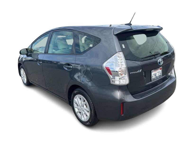 Thumbnail: 2012 Toyota Prius v - 4