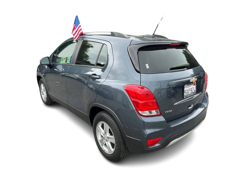Thumbnail: 2022 Chevrolet Trax - 4