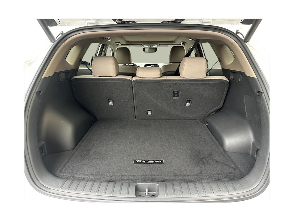 Thumbnail: 2019 Hyundai Tucson - 17