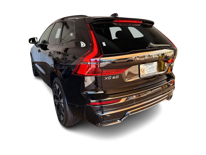 Thumbnail: 2026 Volvo XC60 - 4
