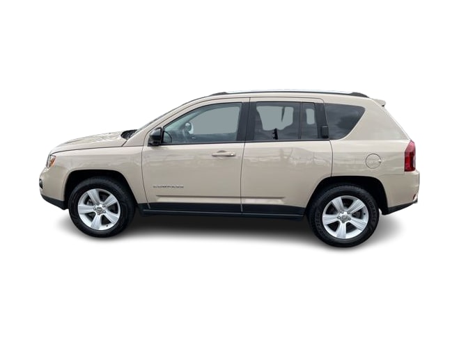 Thumbnail: 2016 Jeep Compass - 3