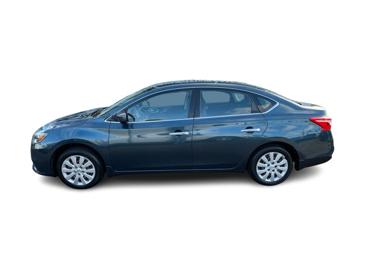 Thumbnail: 2016 Nissan Sentra - 3