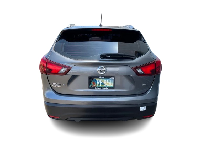 Thumbnail: 2017 Nissan Rogue Sport - 5