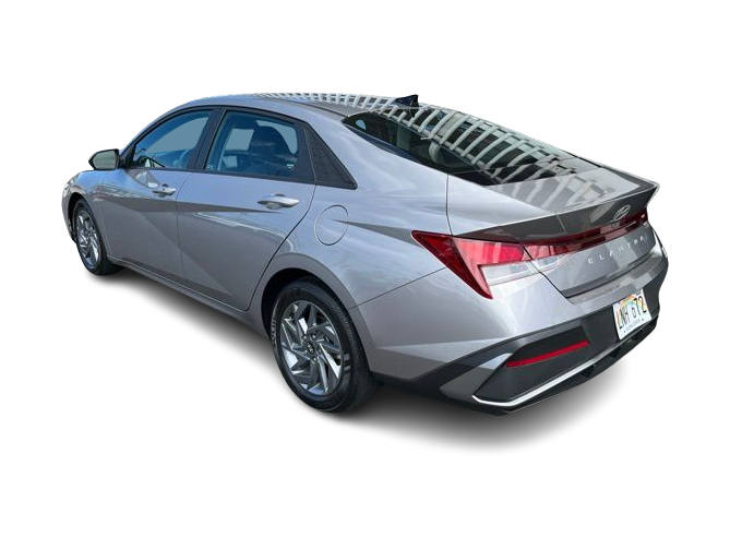 Thumbnail: 2024 Hyundai Elantra - 4