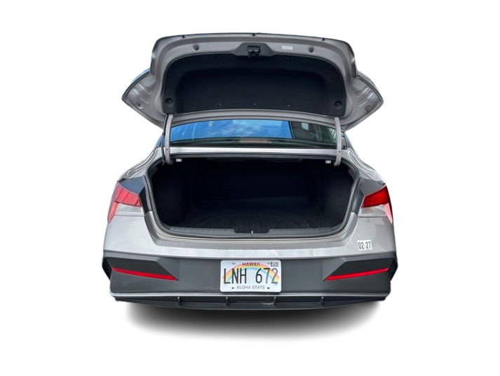 Thumbnail: 2024 Hyundai Elantra - 17