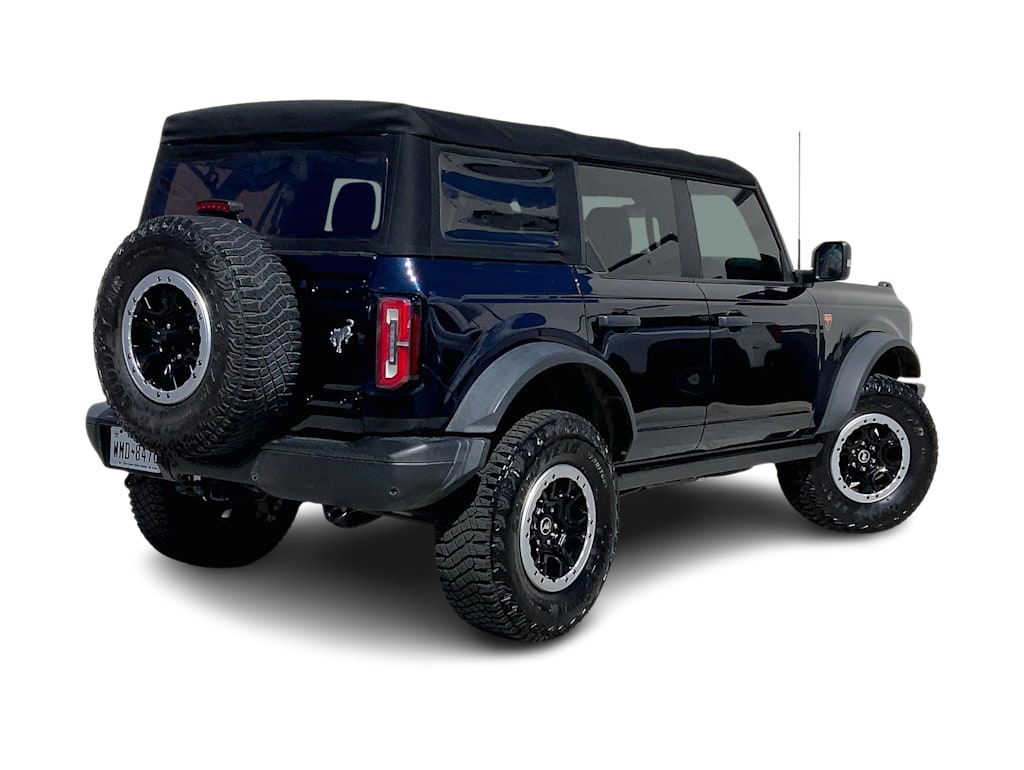 Thumbnail: 2021 Ford Bronco - 22