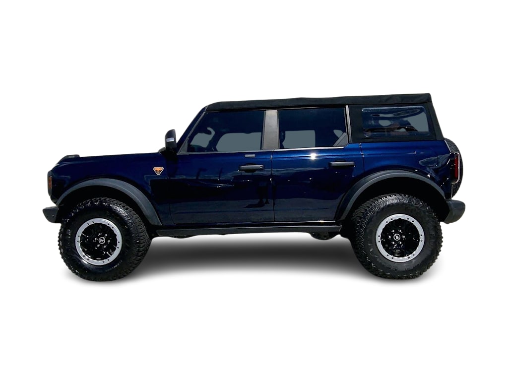 Thumbnail: 2021 Ford Bronco - 3