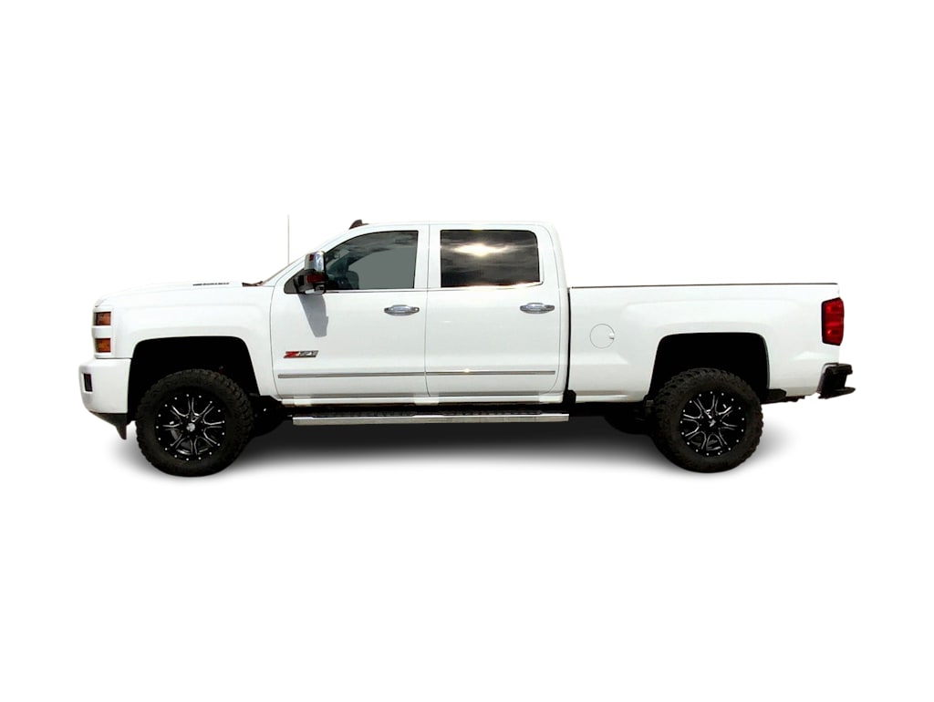 2019 Chevrolet Silverado 2500 LTZ 3