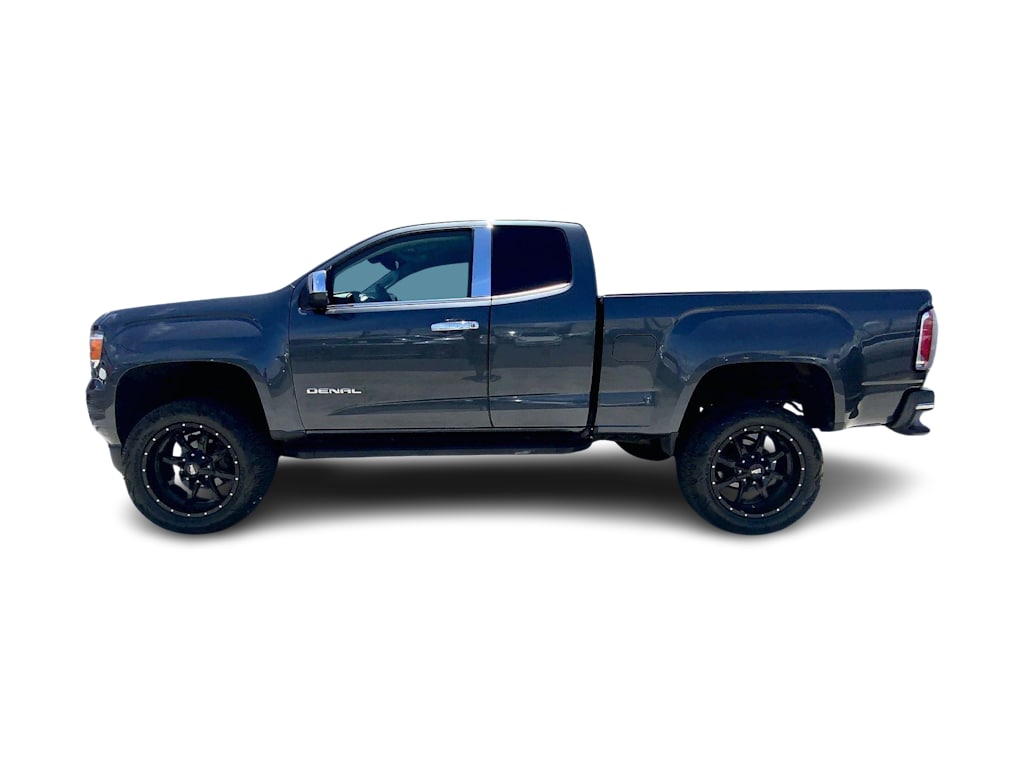 Thumbnail: 2016 GMC Canyon - 3