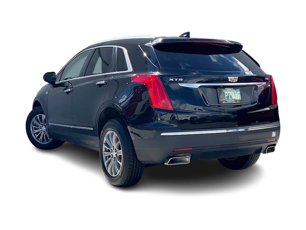 Thumbnail: 2017 Cadillac XT5 - 4