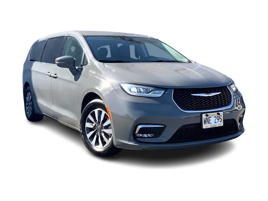 Thumbnail: 2022 Chrysler Pacifica - 18