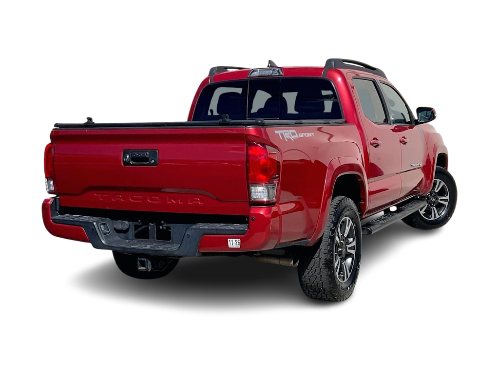 Thumbnail: 2017 Toyota Tacoma - 23
