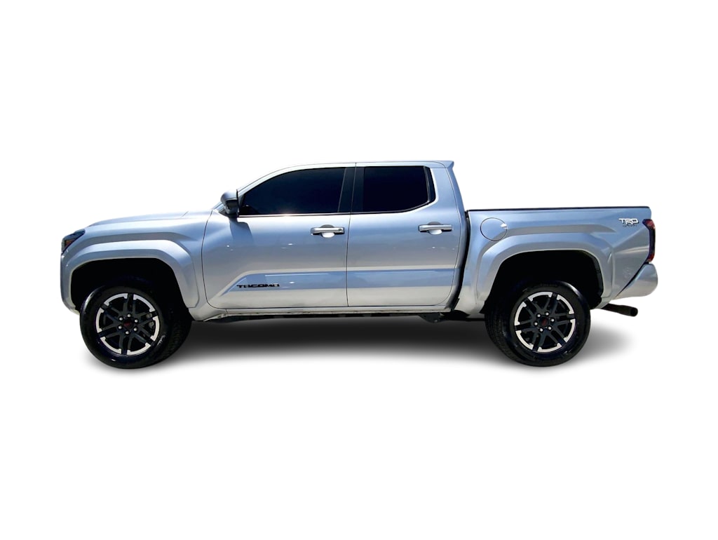 Thumbnail: 2024 Toyota Tacoma - 3