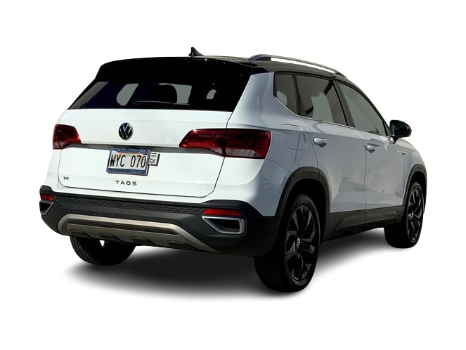 2024 Volkswagen Taos SE 24