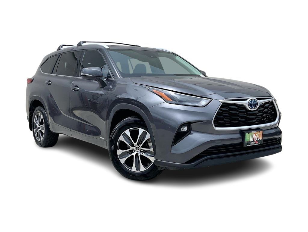Thumbnail: 2022 Toyota Highlander - 22