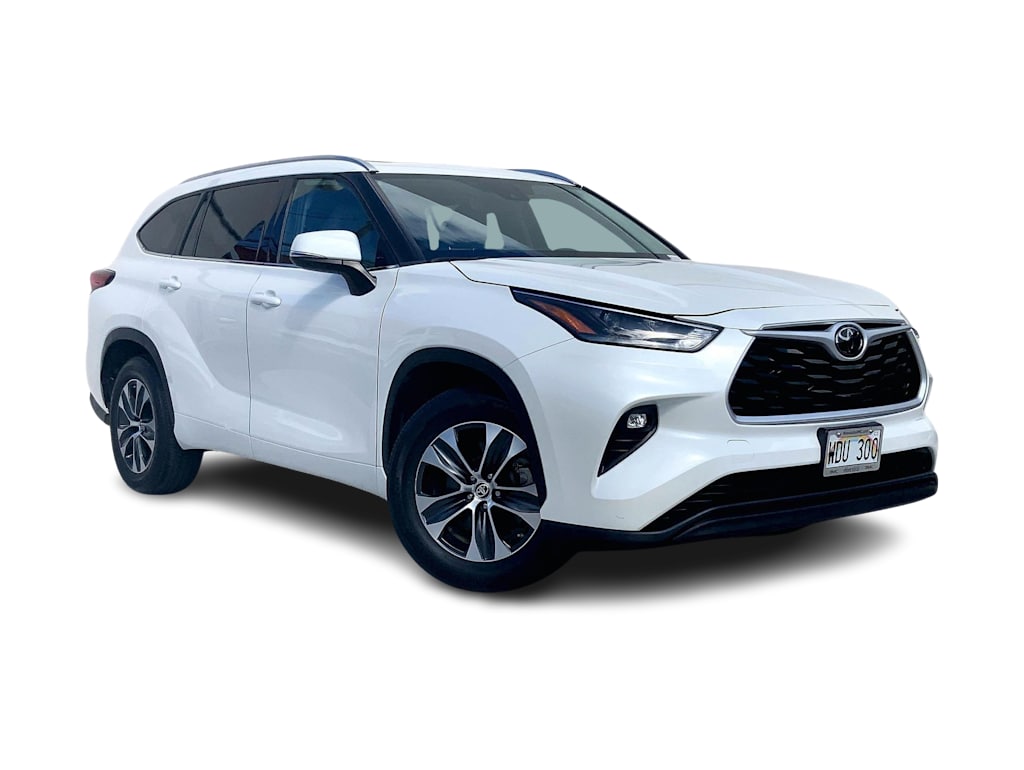 Thumbnail: 2021 Toyota Highlander - 22