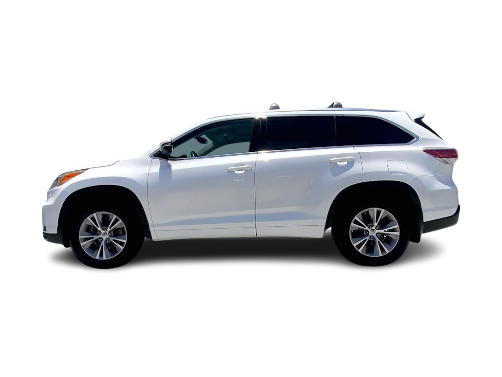 Thumbnail: 2014 Toyota Highlander - 3