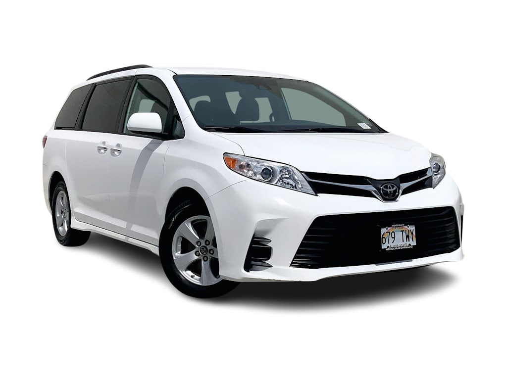 Thumbnail: 2020 Toyota Sienna - 21