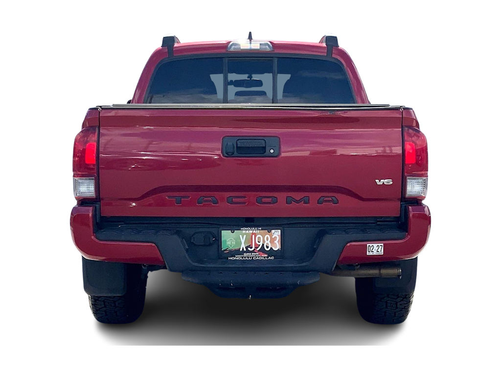 Thumbnail: 2016 Toyota Tacoma - 5