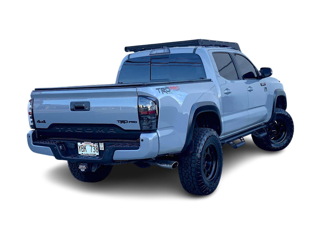 Thumbnail: 2017 Toyota Tacoma - 24