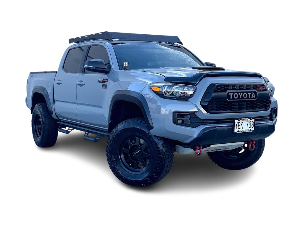 Thumbnail: 2017 Toyota Tacoma - 23