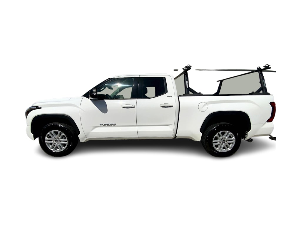 Thumbnail: 2022 Toyota Tundra - 3
