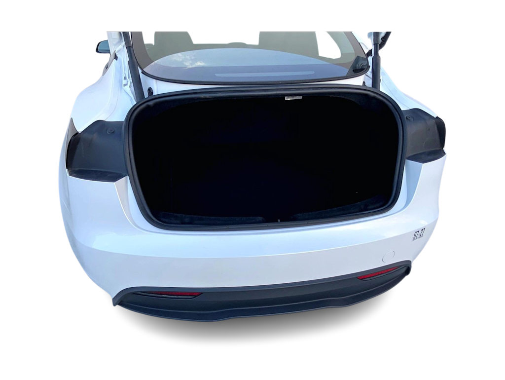 Thumbnail: 2024 Tesla Model 3 - 15