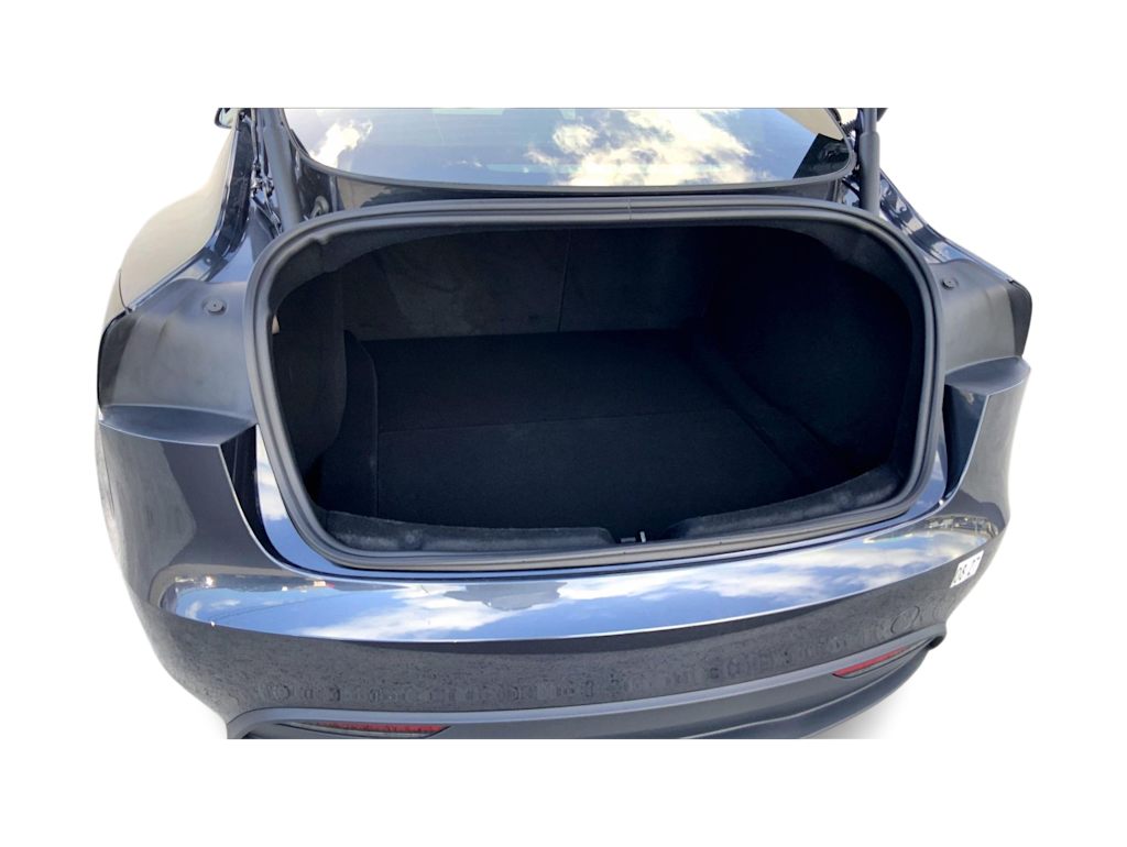 Thumbnail: 2025 Tesla Model 3 - 16