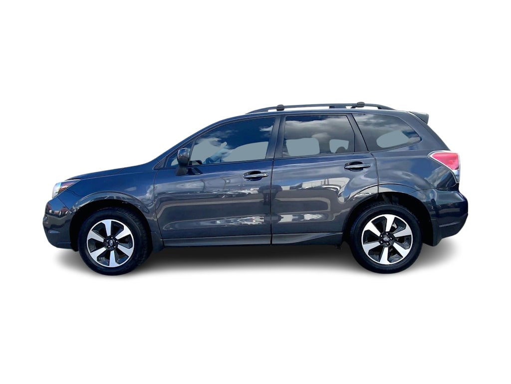 Thumbnail: 2017 Subaru Forester - 3